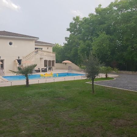 Maison Calme Et Spacieuse Bassens  Exteriér fotografie