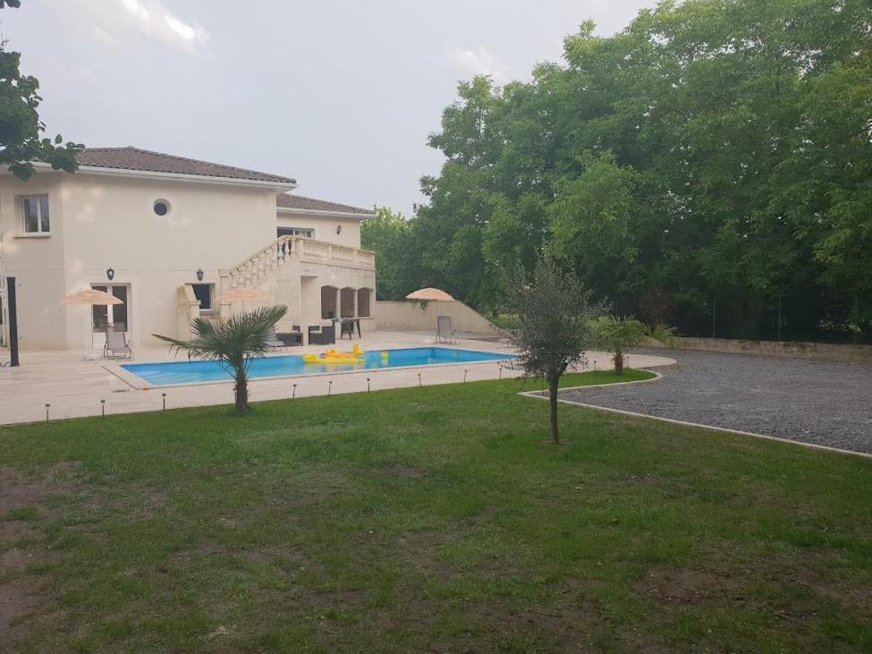 Maison Calme Et Spacieuse Bassens  Exteriér fotografie