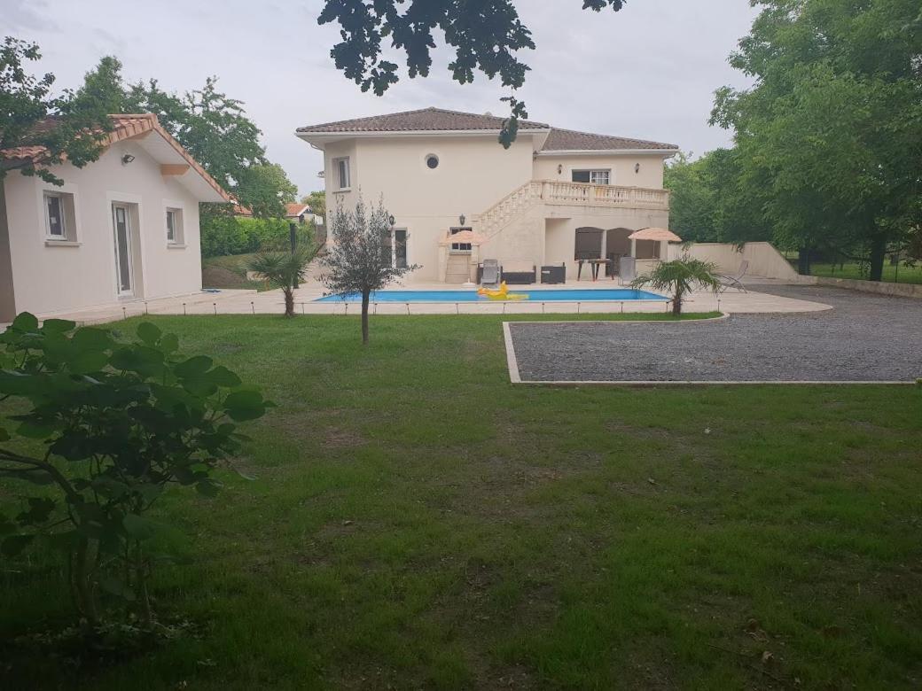 Maison Calme Et Spacieuse Bassens  Exteriér fotografie